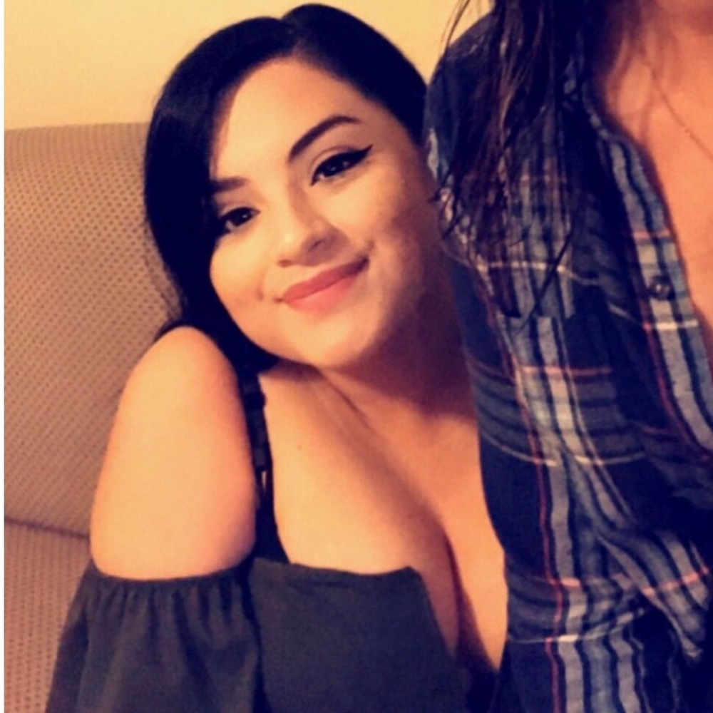 Meet your Posher, Christine